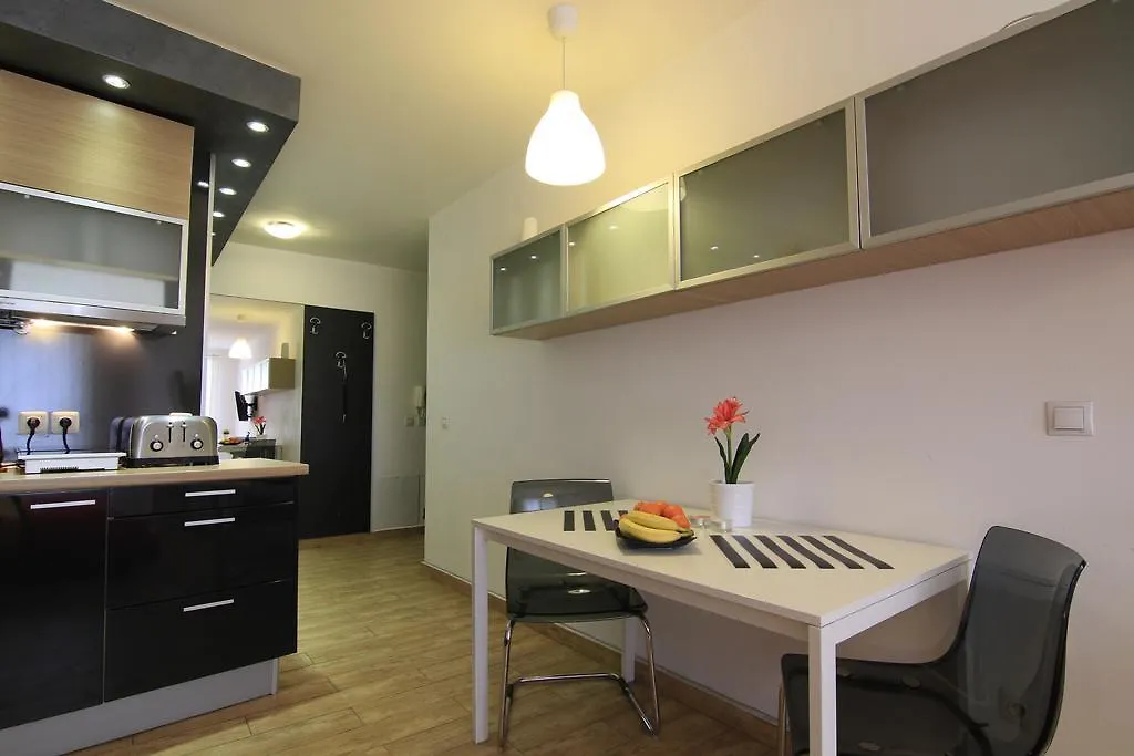 Stay Nexus Galaxy Center Sofia Apartment